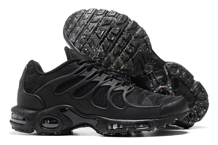 TÊNIS NK AIR MAX TERRASCAPE PLUS TRIPLE BLACK