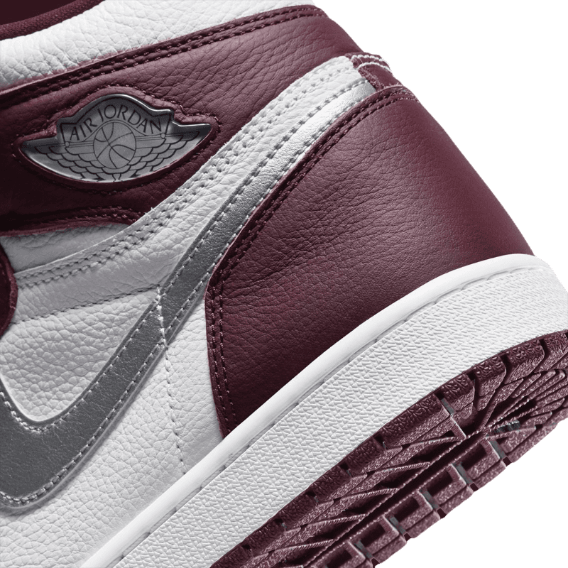 Air Jordan 1 High Bordeaux