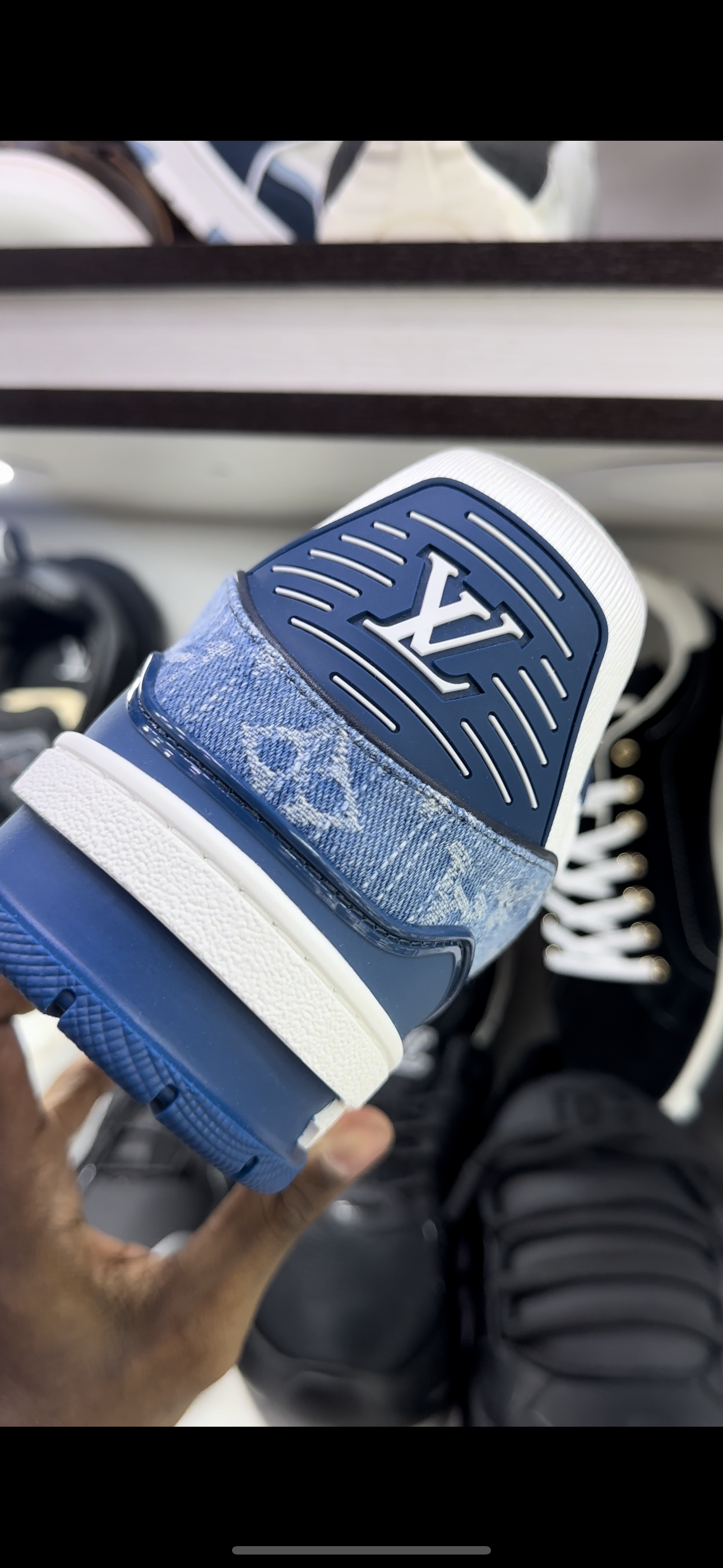 LV - Jeans trainner