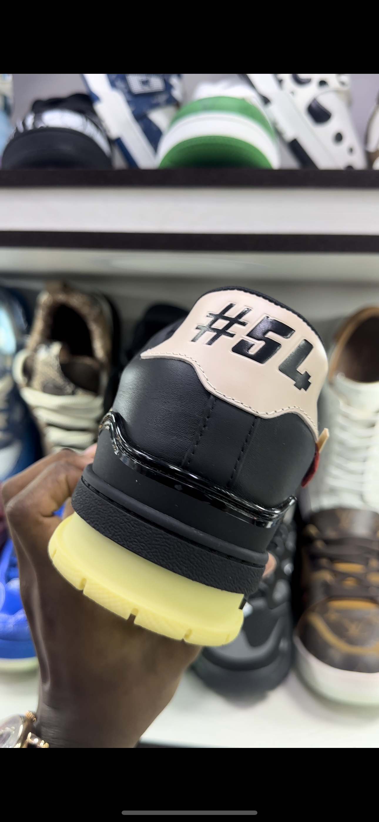 LV - TRAINNER colab nike