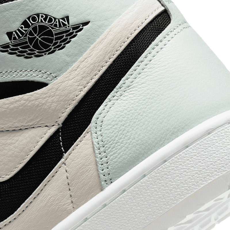 Air Jordan 1 High Zoom Easter