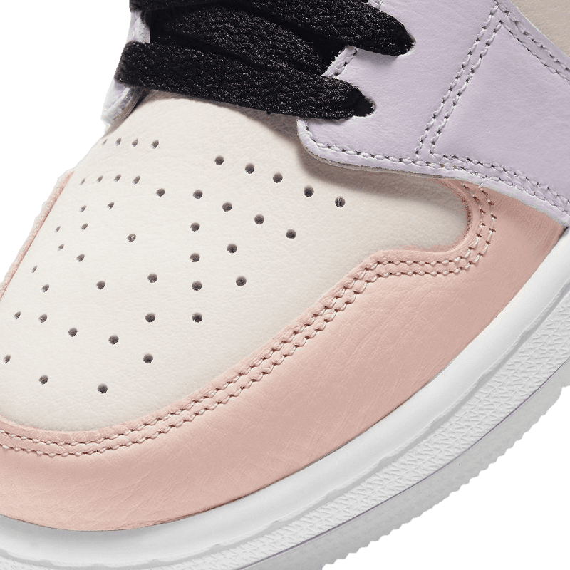 Air Jordan 1 High Zoom Easter