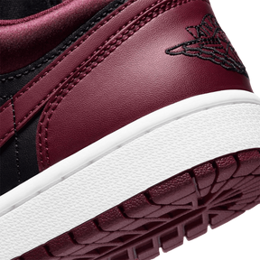 Air Jordan 1 Low Dark Beetroot