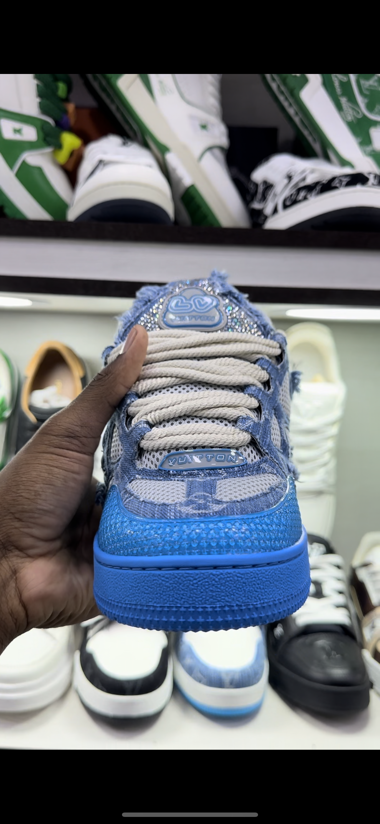 LV - 1854 - Azul brilho premium