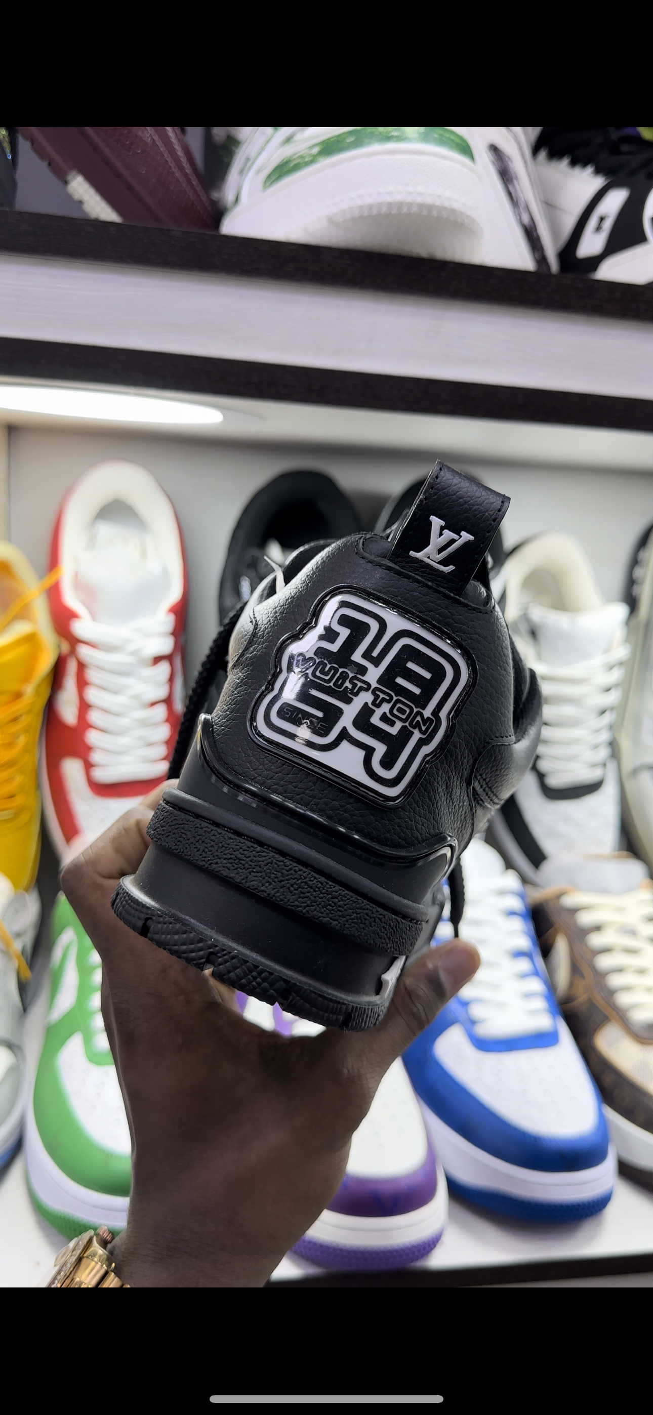 LV - skate couro black