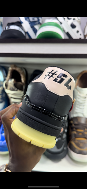 LV - TRAINNER colab nike