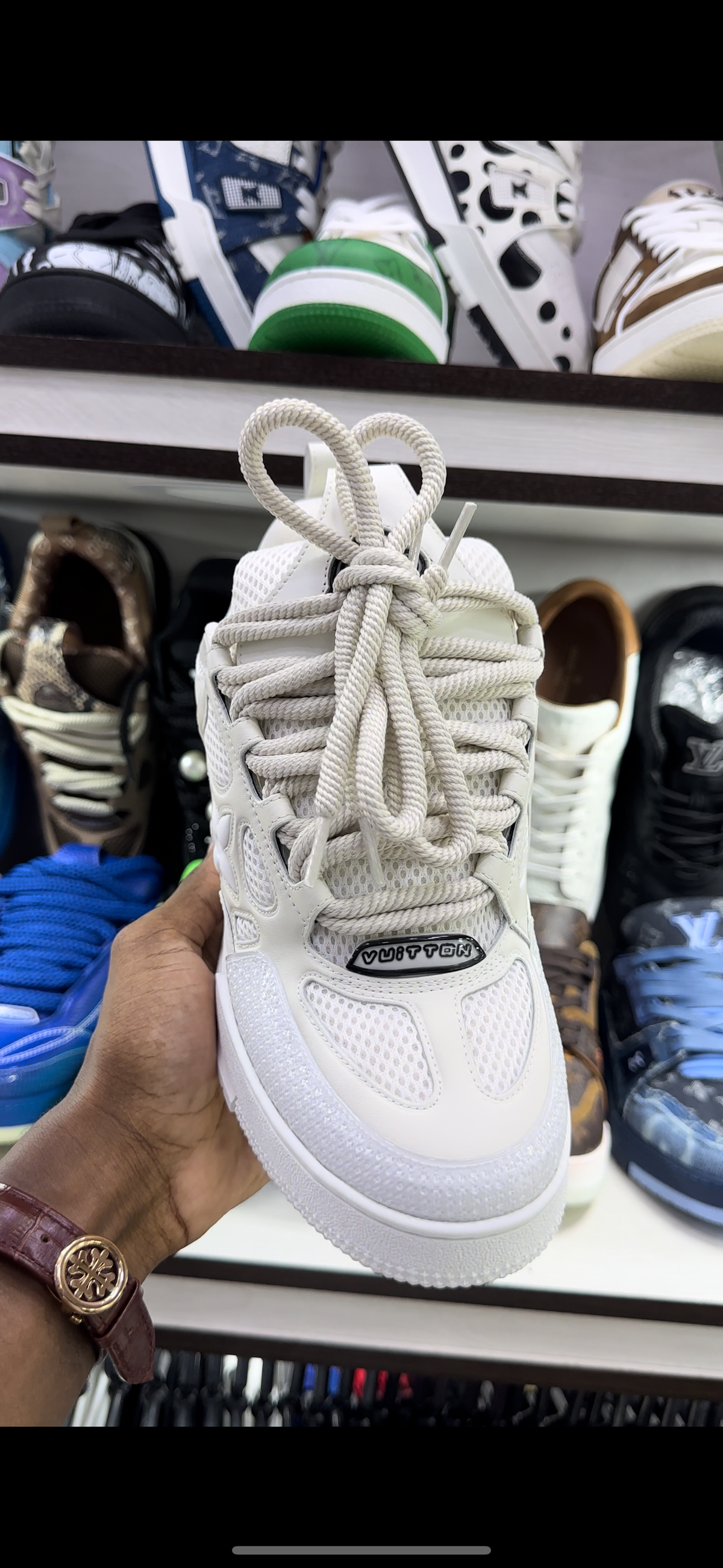 LV - 1854 Branco
